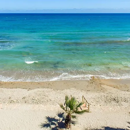 Lejlighed Punta Prima Sleeps 4 Pool Wifi *